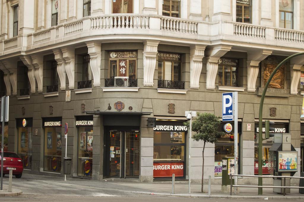 Smartrental Madrid Gran Via Apartments Eksteriør billede
